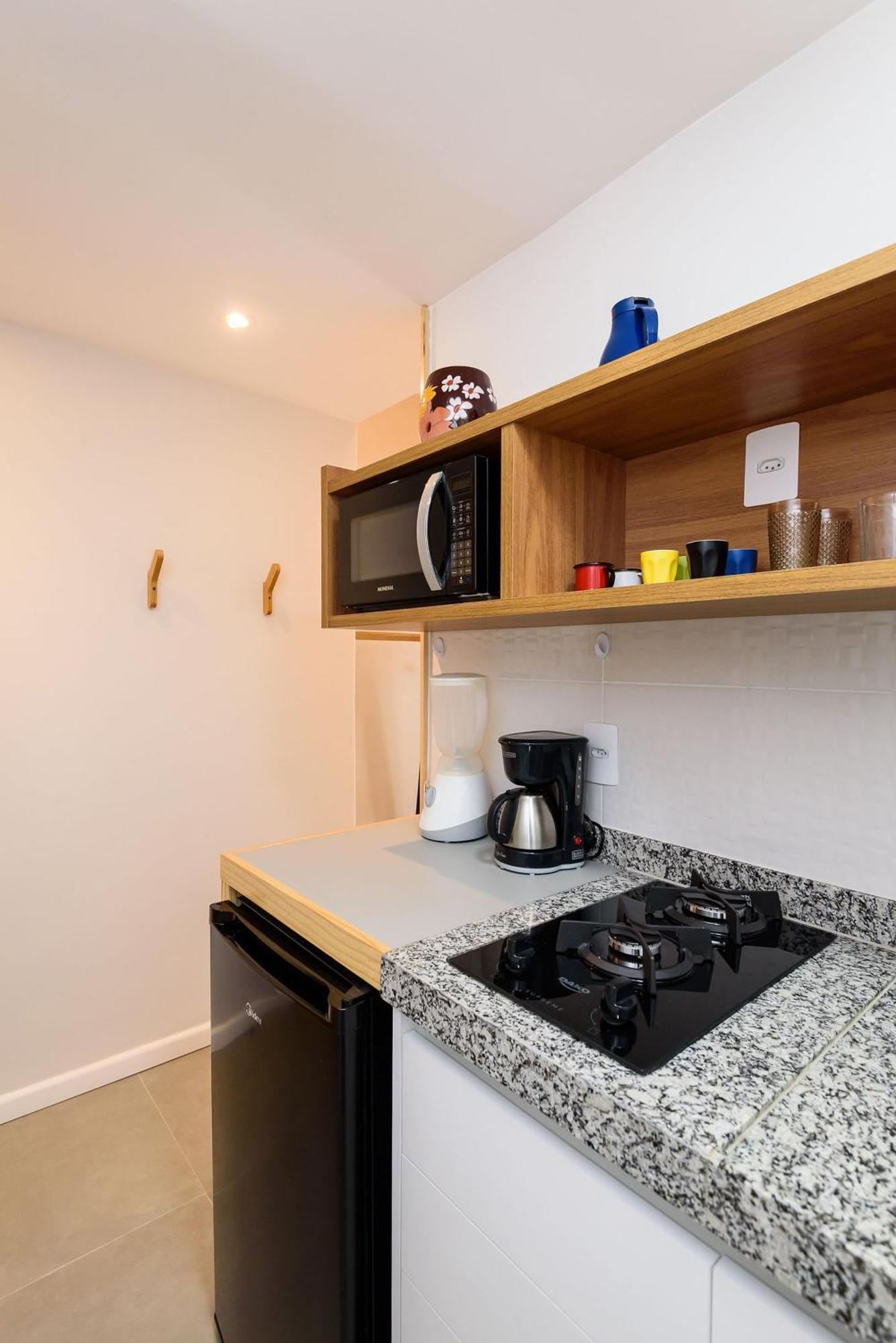 Apartamento Estudio C/ Varanda A 200m Da | Cdm 13/907 Rio de Janeiro