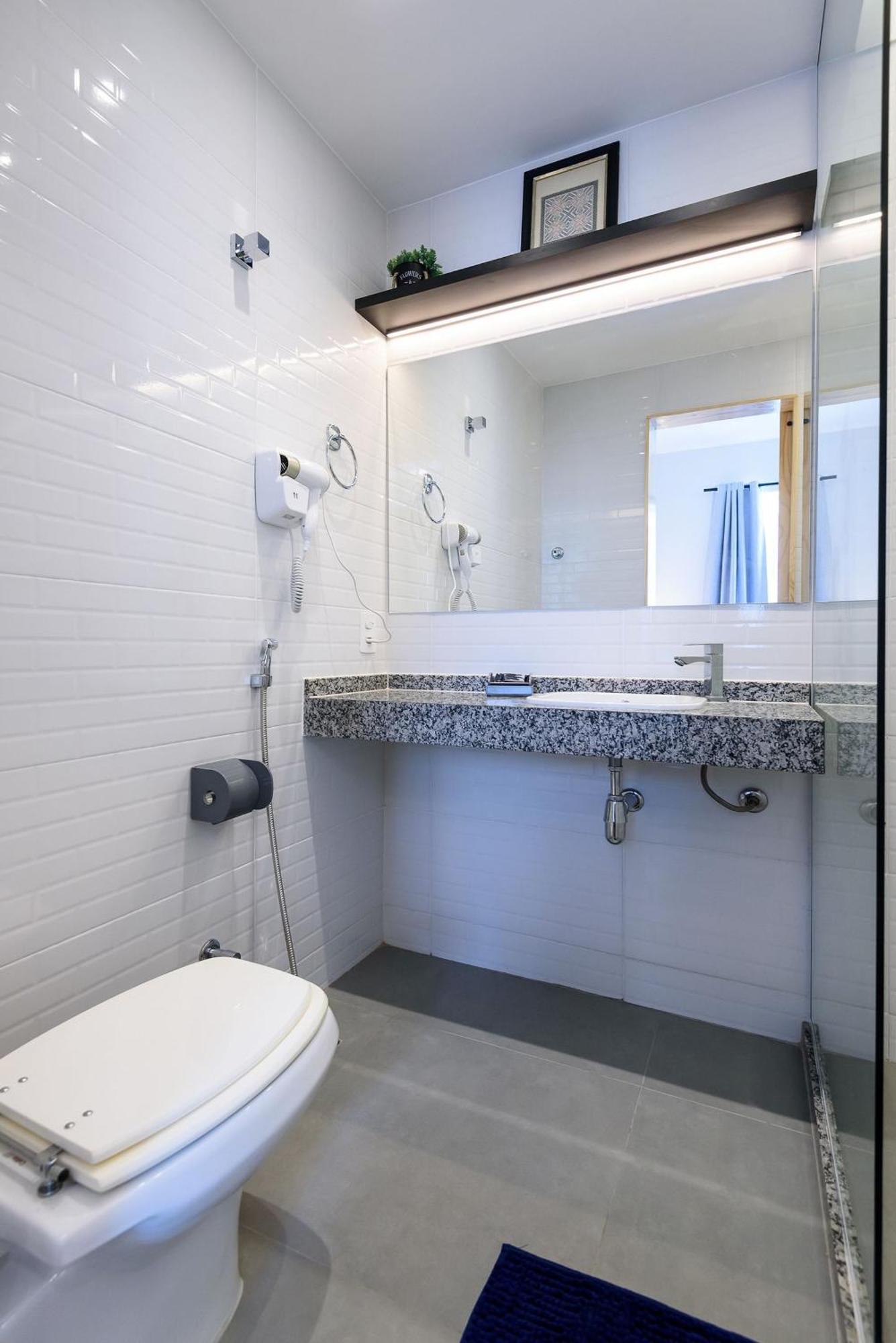 Apartamento Estudio C/ Varanda A 200m Da | Cdm 13/907 *